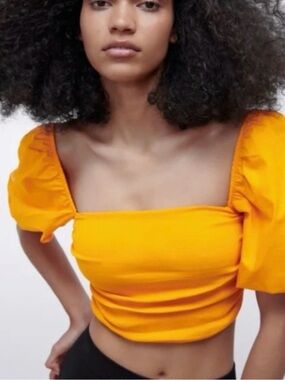 Zara Women's Orange Puff Sleeve Crop Top